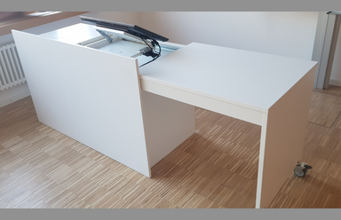 Professionelles Lehrerpult 2 - 3500x2330